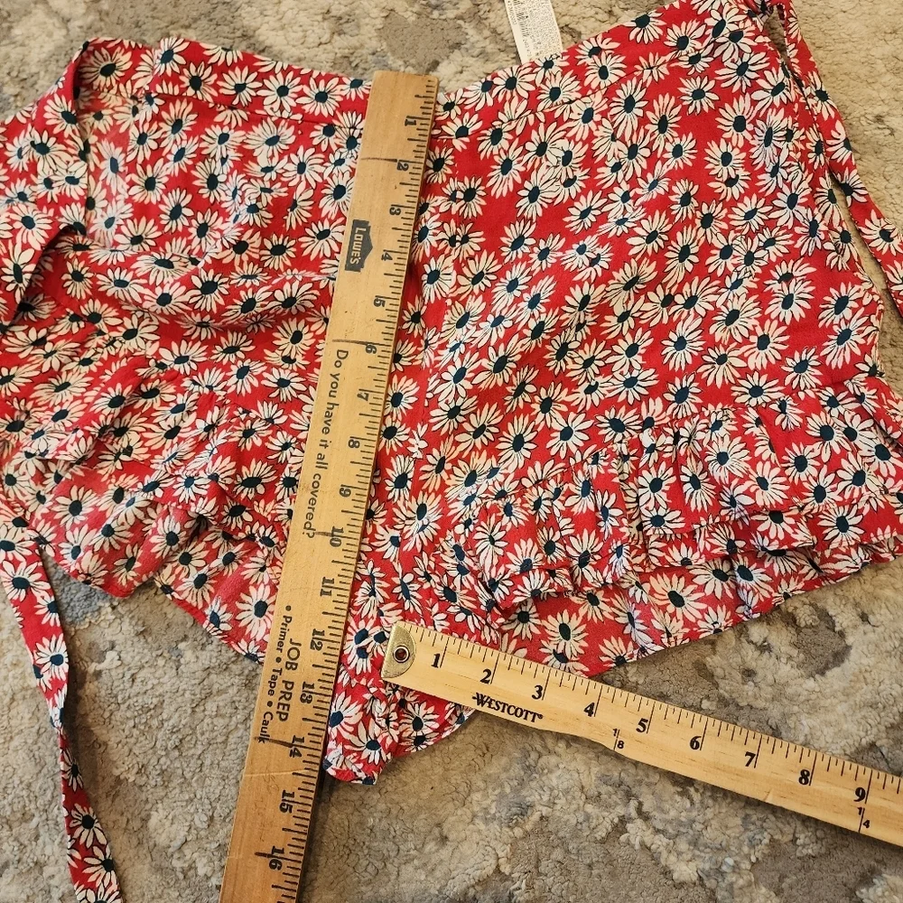 Zara 2-peice Set Skort (M) Top (L) Red‎ White Blue Floral Rayon